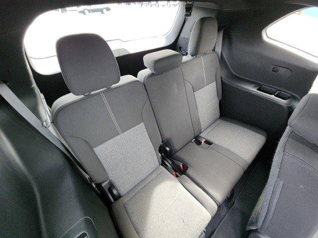 Used 2025 GMC Acadia Elevation image 19