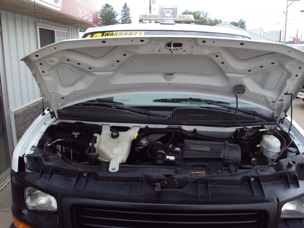 Used 2013 GMC Savana 1500 AWD image 29