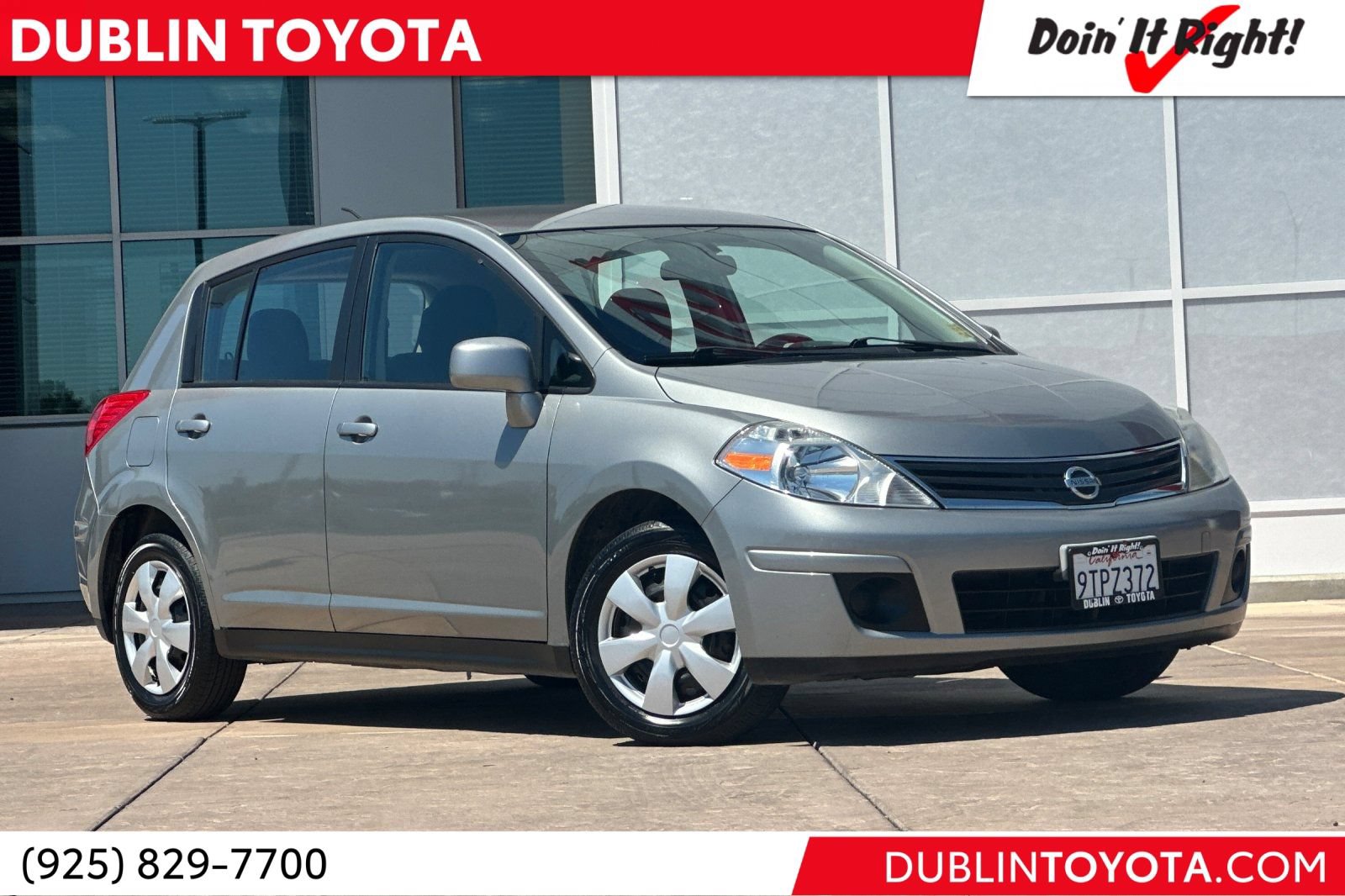 Used 2012 Nissan Versa 1.8 S FWD image 1