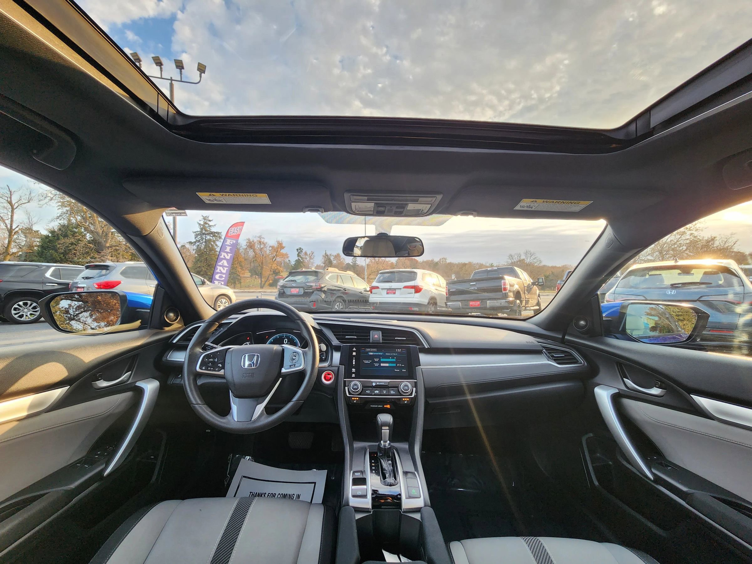 Used 2017 Honda Civic EX-T image 9