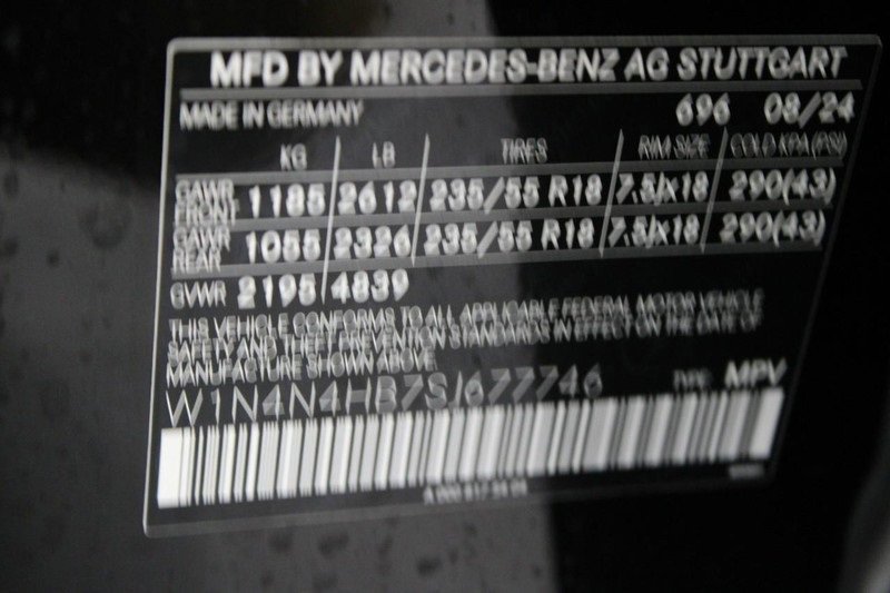 New 2025 Mercedes-Benz GLA 250 4MATIC image 16