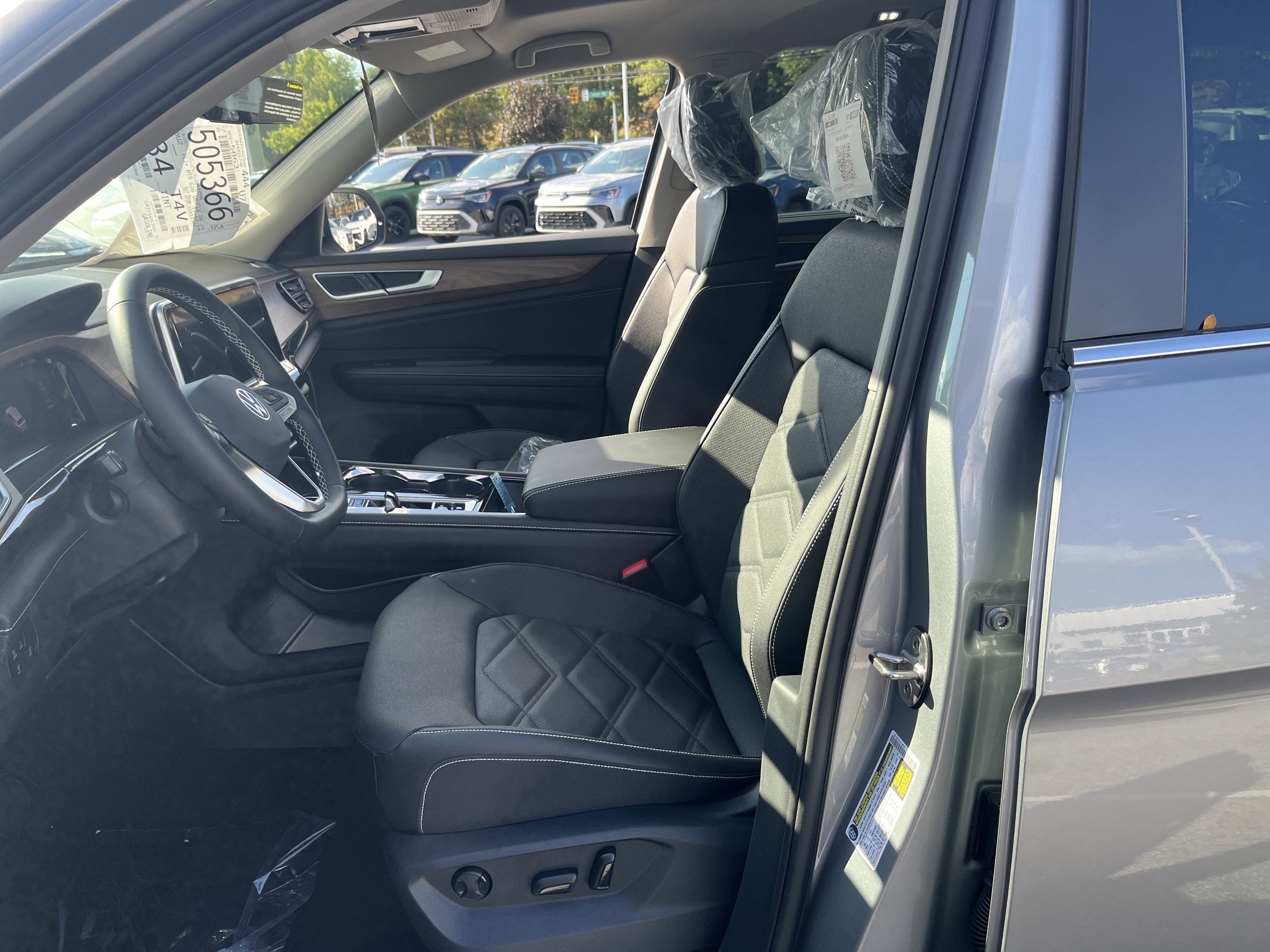 New 2026 Volkswagen Atlas SE image 21