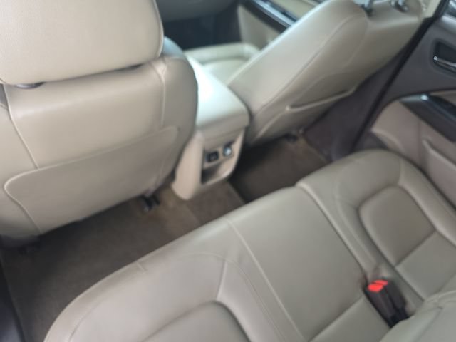 Used 2015 GMC Canyon SLT w/ LPO, Gearon Divider Package AWD/4WD image 15