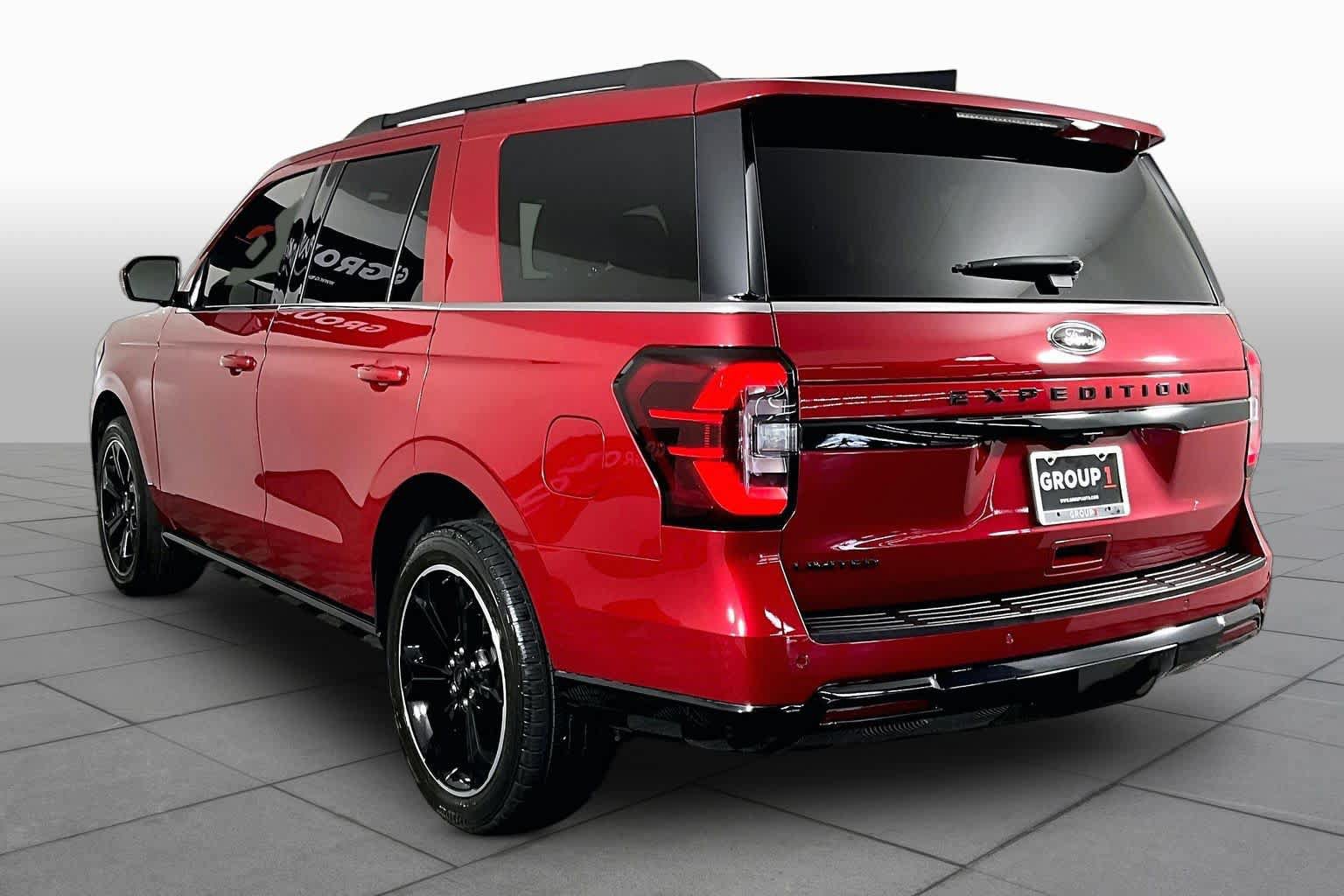 Used 2022 Ford Expedition Limited RWD image 10