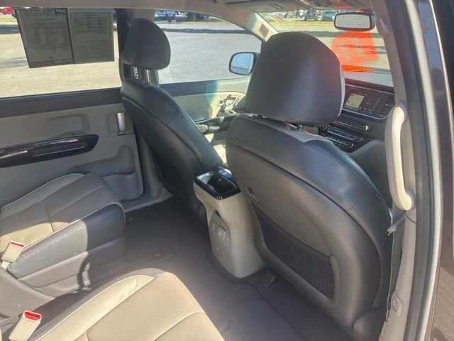 Used 2016 Kia Sedona SX image 15