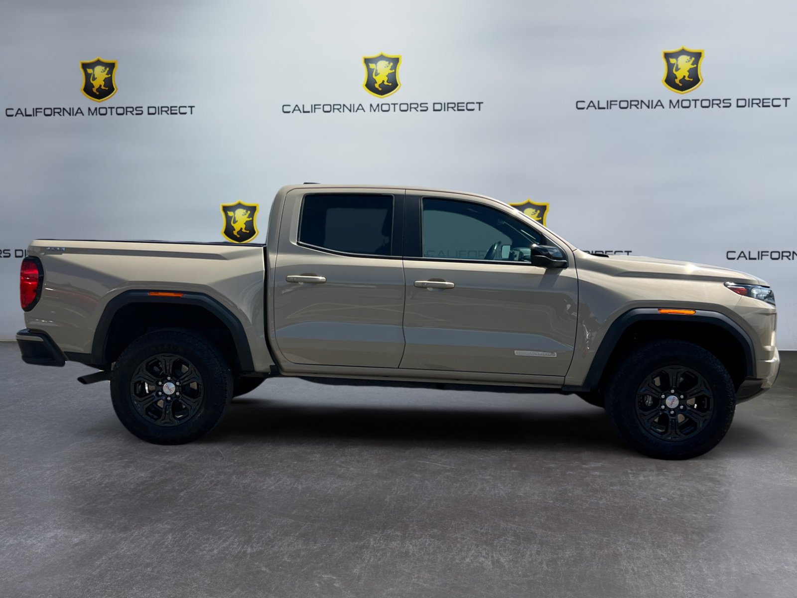 Used 2023 GMC Canyon Elevation w/ Convenience Package image 6