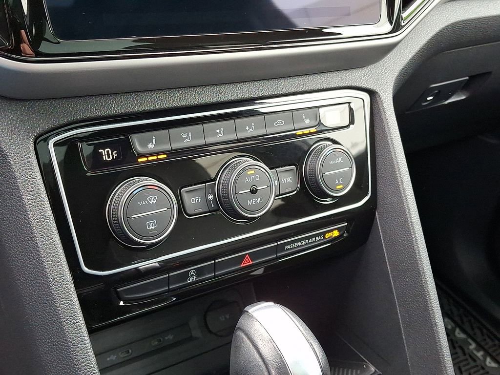 Used 2023 Volkswagen Atlas Cross Sport SEL image 17