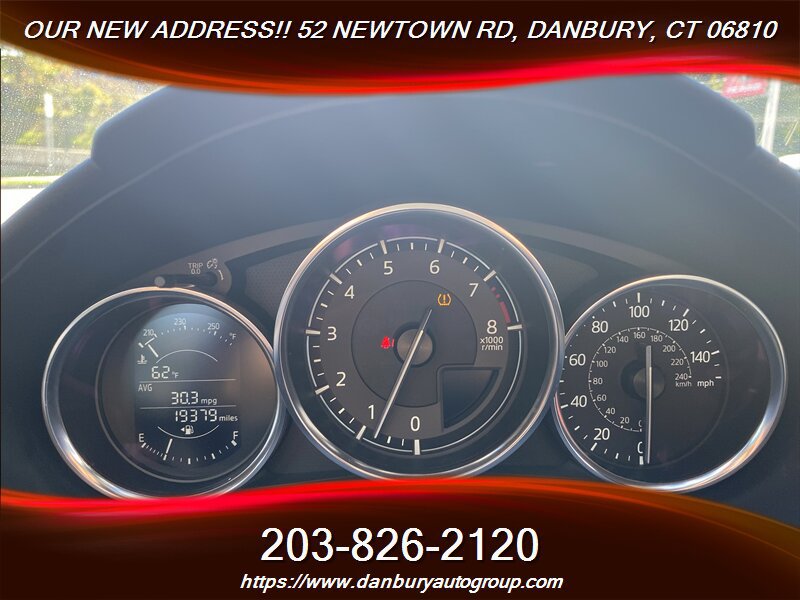 Used 2021 MAZDA MX-5 Miata Club RWD image 21
