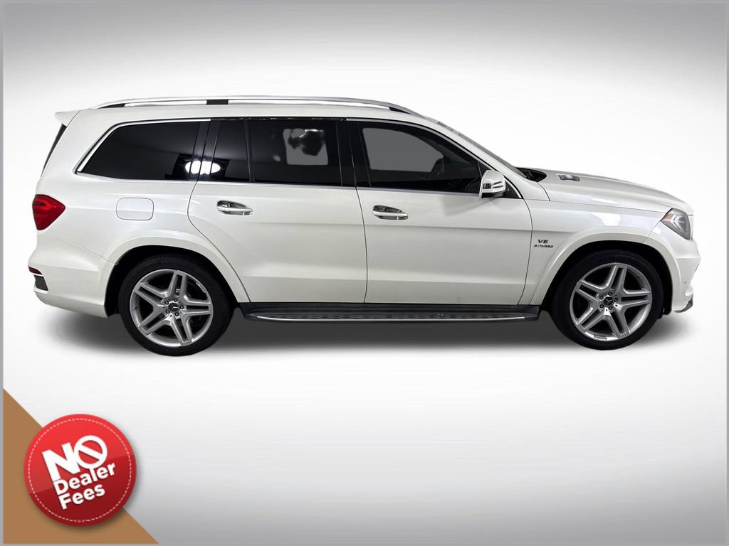 Used 2013 Mercedes-Benz GL 550 4MATIC image 2