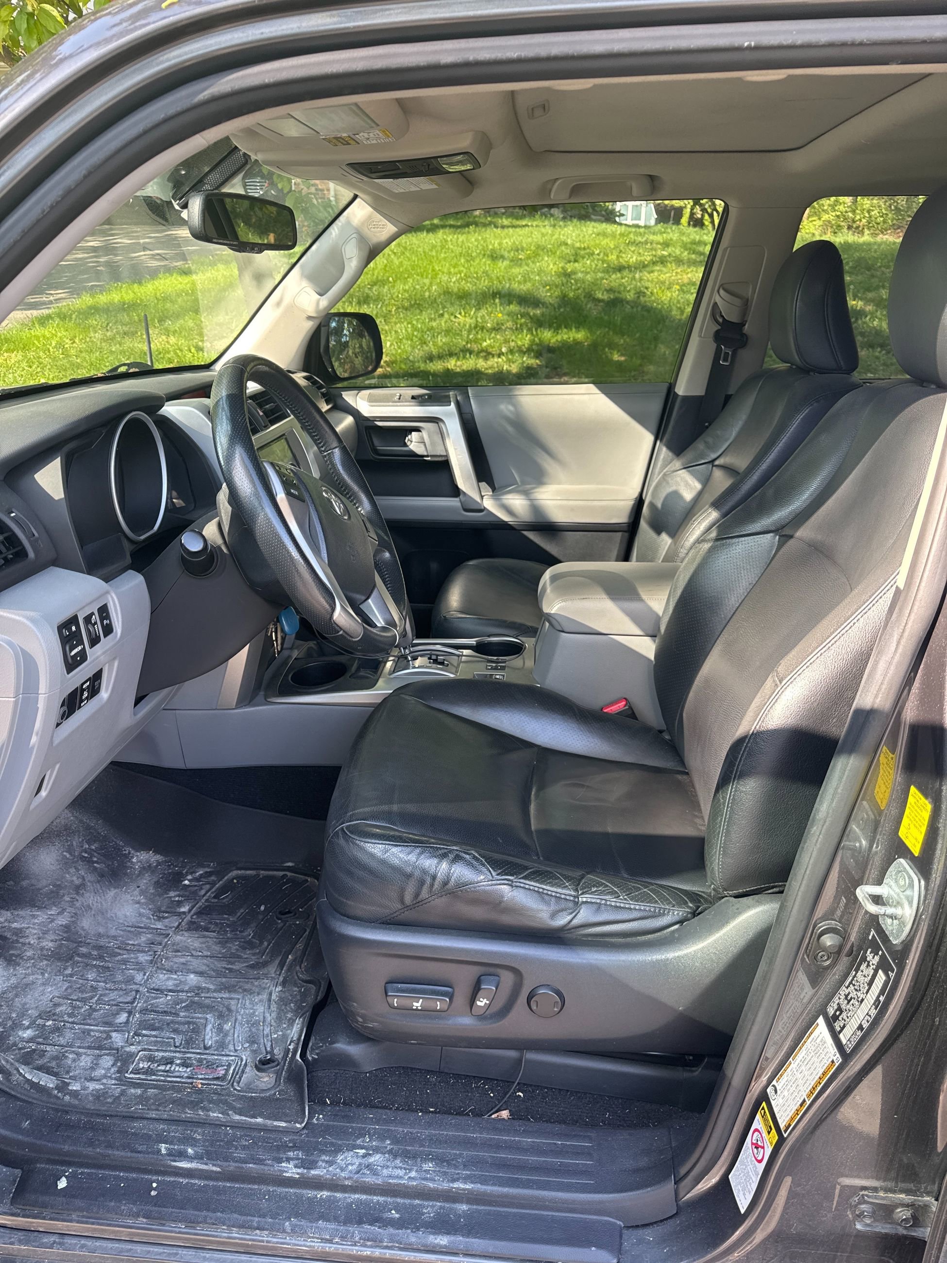 Used 2010 Toyota 4Runner Trail AWD/4WD image 6