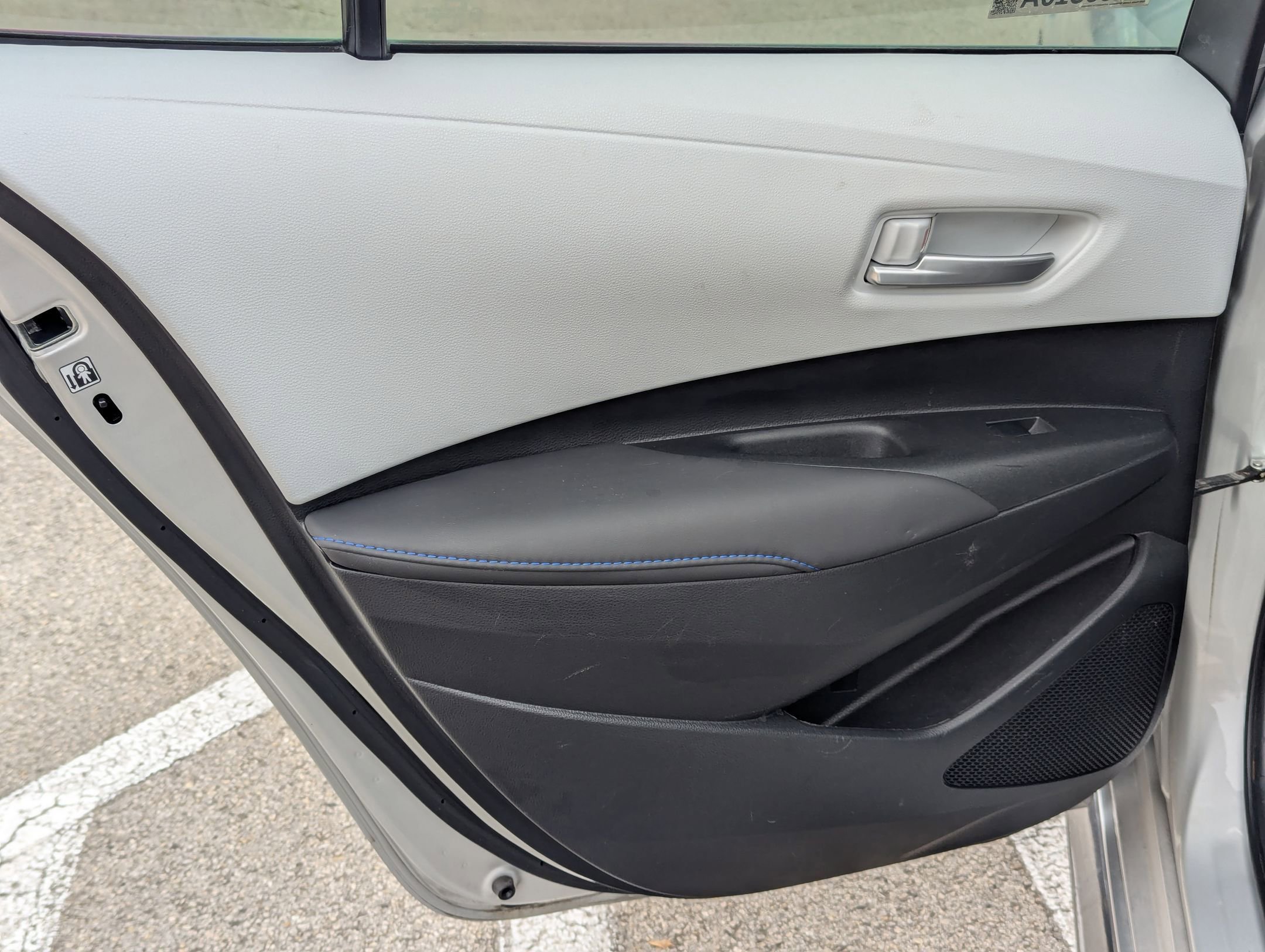 Used 2020 Toyota Corolla SE image 16