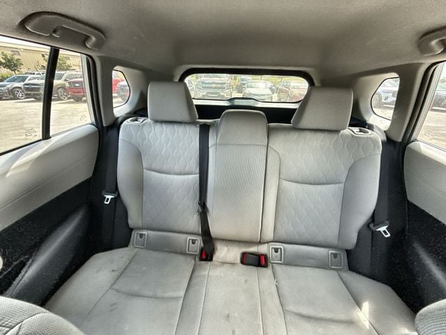 Used 2023 Toyota Corolla Cross L FWD image 21