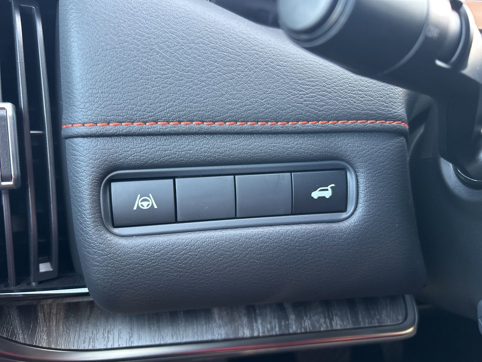 New 2026 Nissan Armada PRO-4X image 41