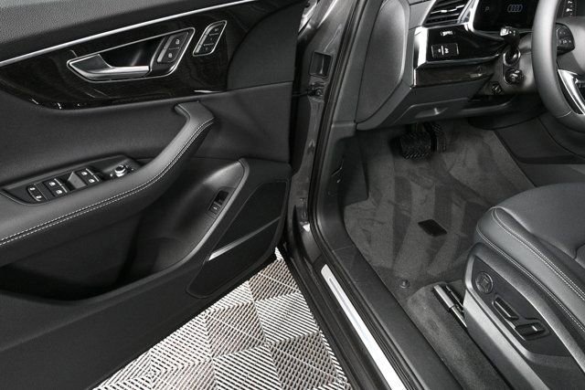 New 2026 Audi Q7 3.0T Premium Plus image 8