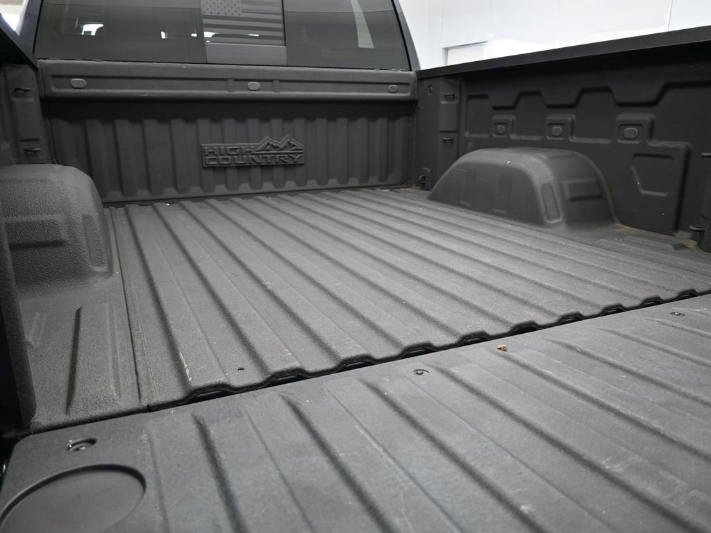 Used 2022 Chevrolet Silverado 1500 High Country image 49