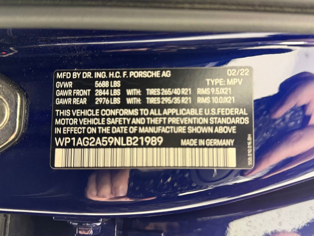 Used 2022 Porsche Macan S AWD/4WD image 32