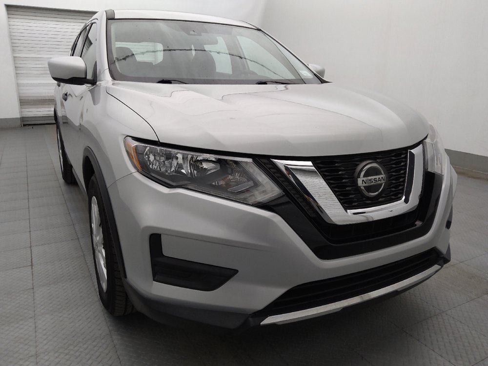 Used 2020 Nissan Rogue S FWD image 13