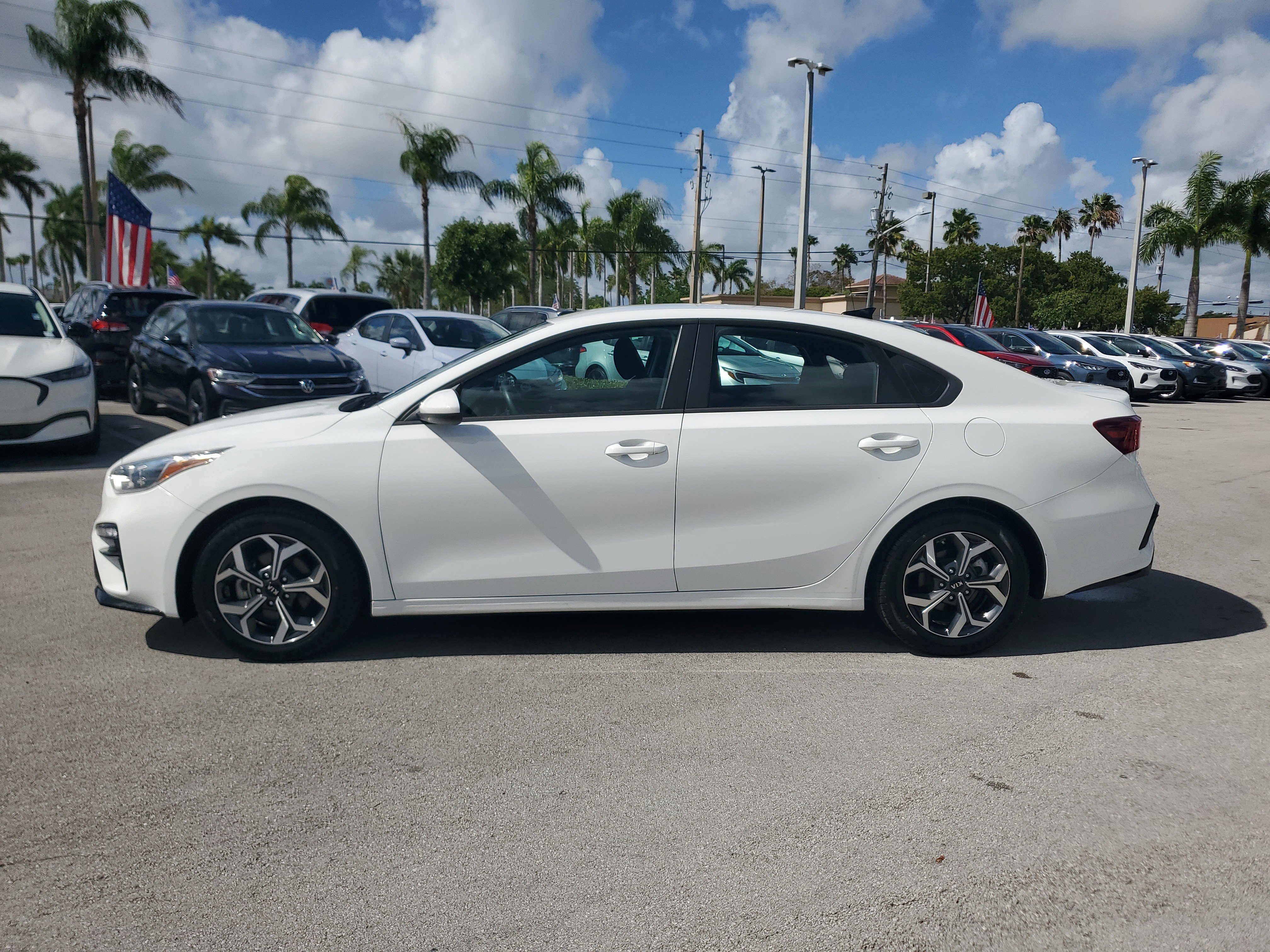 Used 2021 Kia Forte LXS image 8