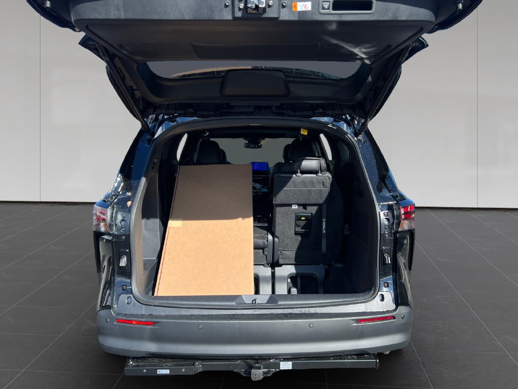 New 2026 Toyota Sienna XLE Woodland Edition AWD/4WD image 20