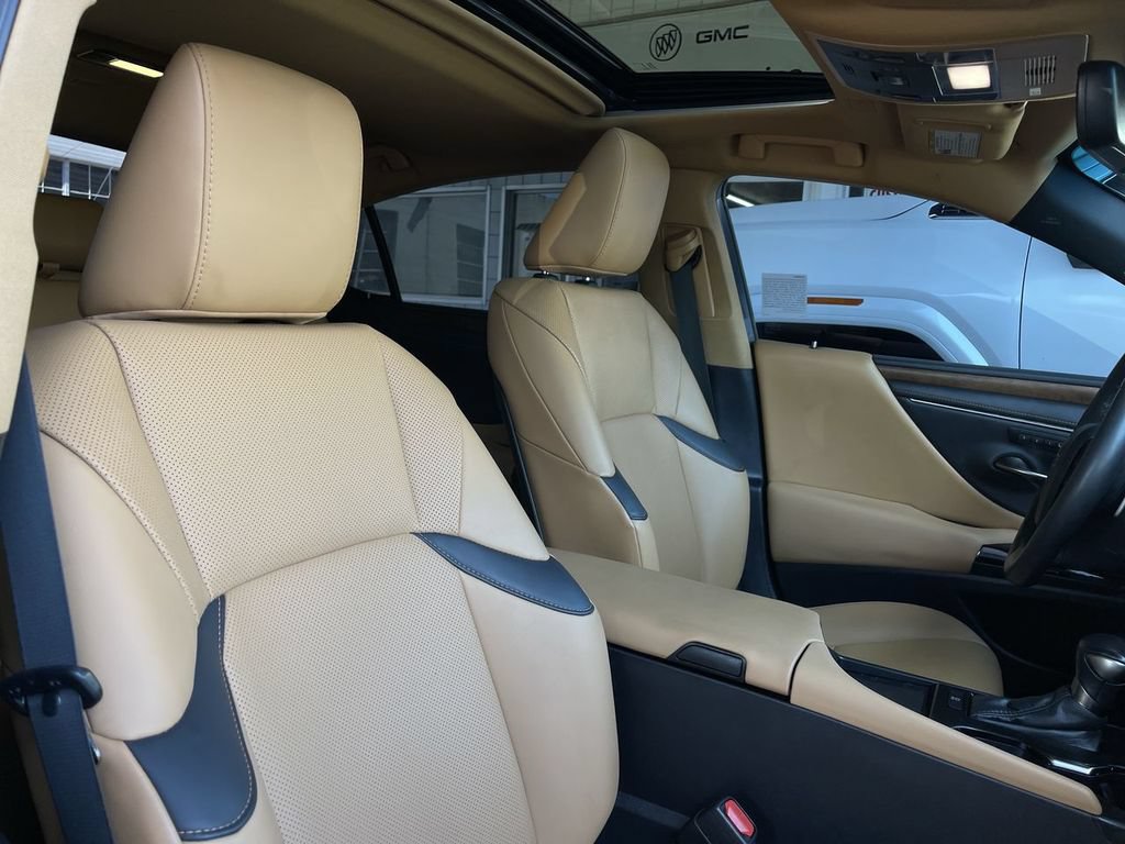 Used 2023 Lexus ES 350 w/ Premium Package FWD image 26