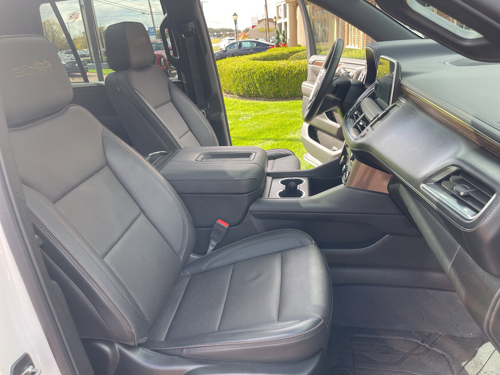 Used 2024 Chevrolet Tahoe High Country w/ Premium Package image 36