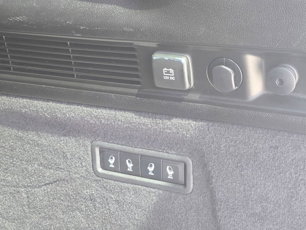Used 2024 Jeep Grand Wagoneer L Series III AWD/4WD image 27