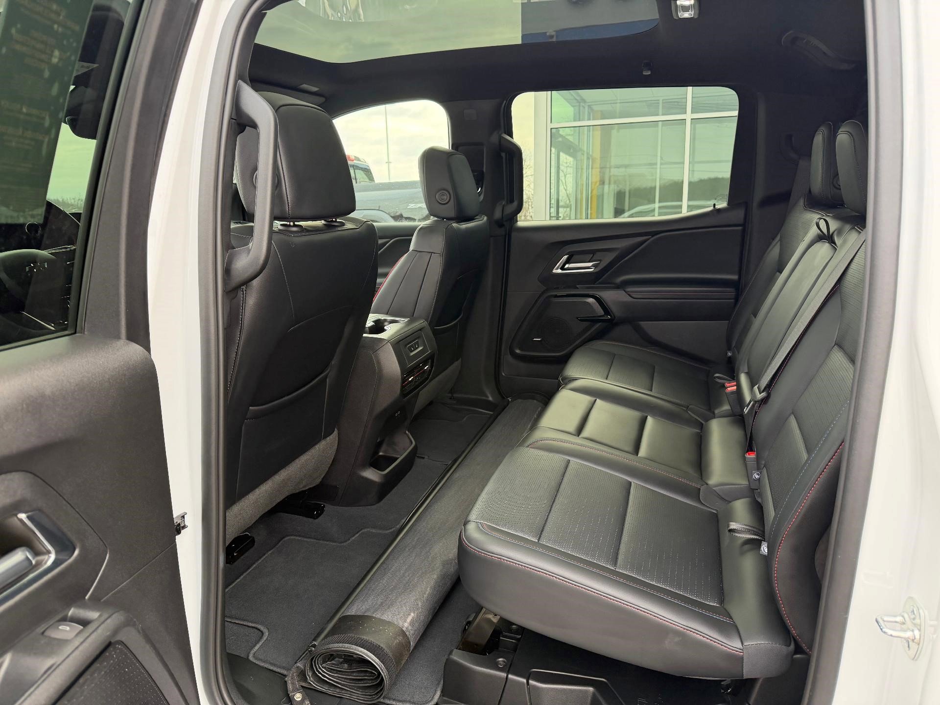 Certified 2024 Chevrolet Silverado EV RST image 15