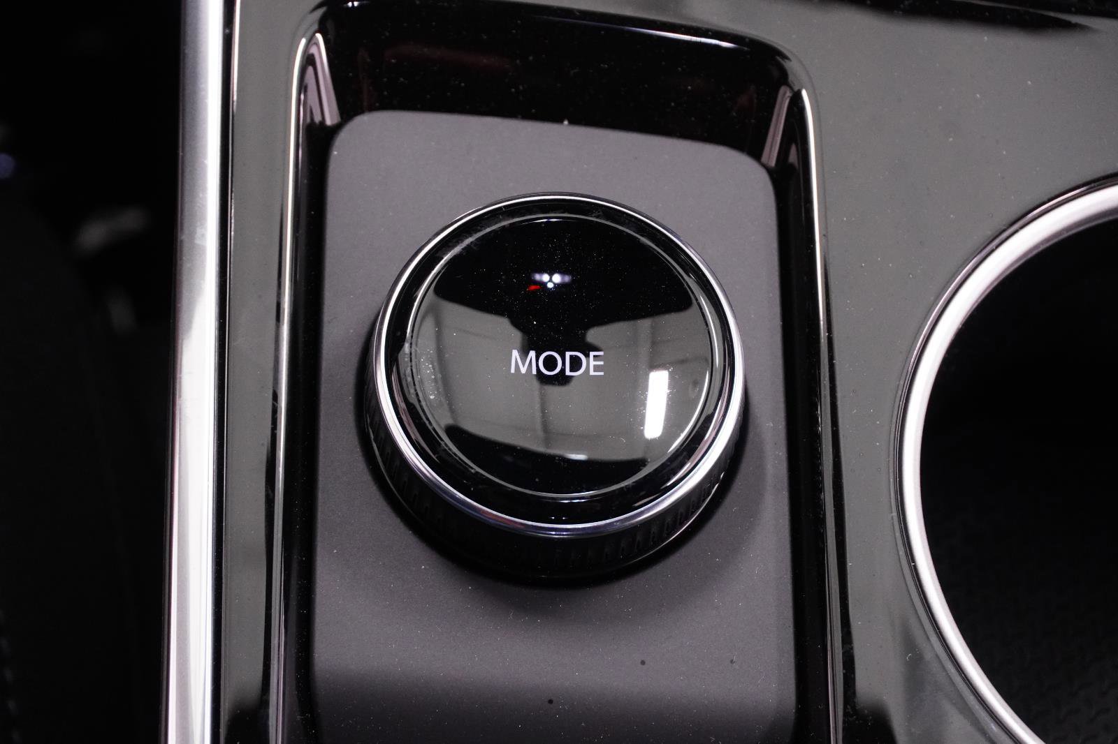 New 2026 Chevrolet Equinox LT w/ Midnight Edition image 26