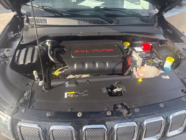 Used 2022 Jeep Compass Limited AWD/4WD image 17