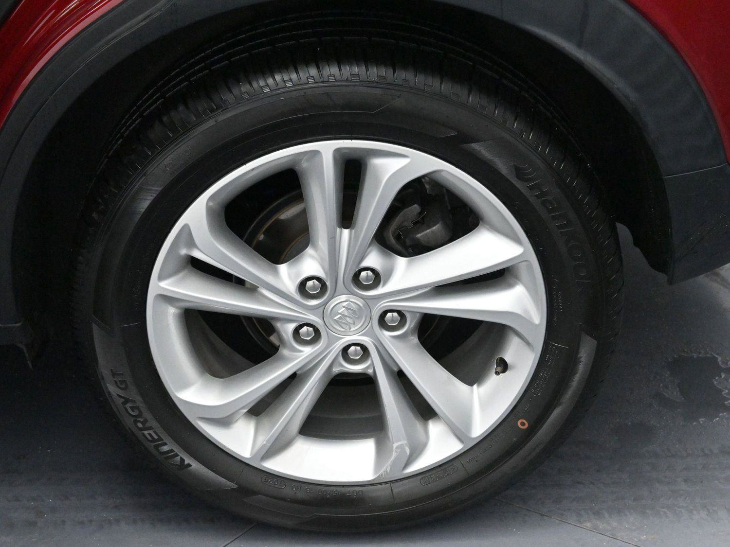 Used 2020 Buick Encore GX Preferred w/ Cold Weather Comfort Package image 34