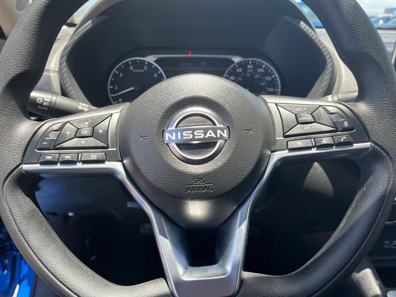 Used 2025 Nissan Sentra SV FWD image 25