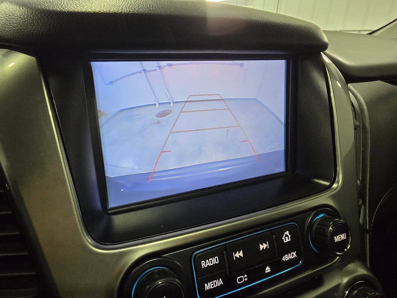 Used 2019 Chevrolet Tahoe Premier AWD/4WD image 16