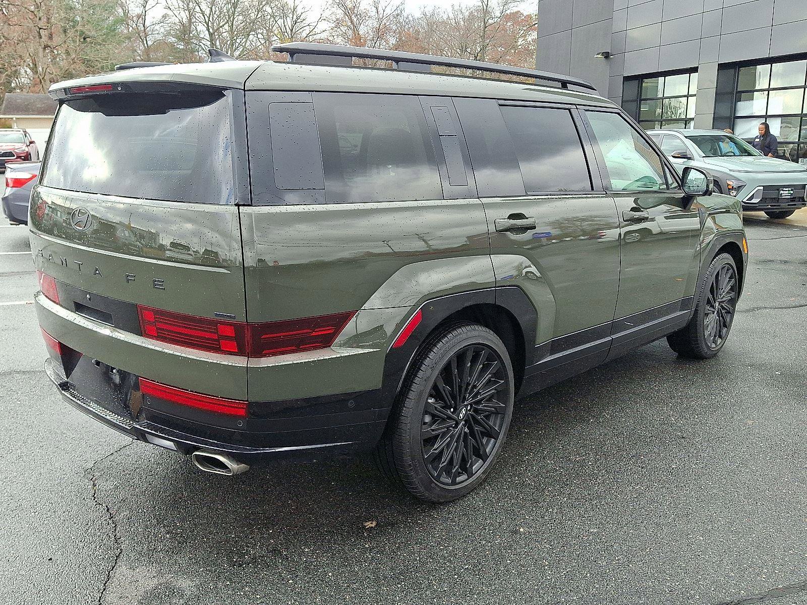 Used 2024 Hyundai Santa Fe Calligraphy image 4