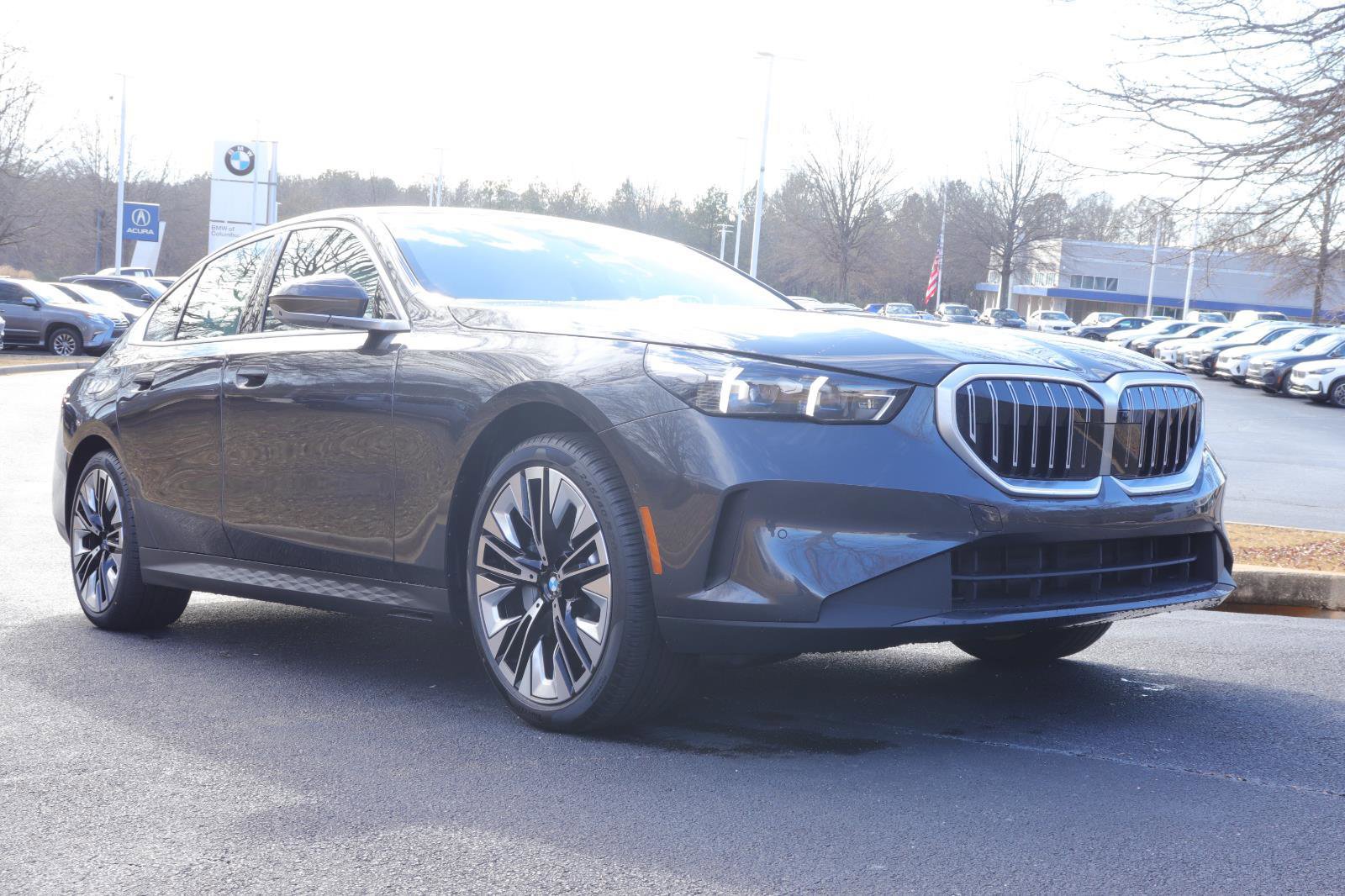 Used 2025 BMW 530i w/ Executive Package image 10