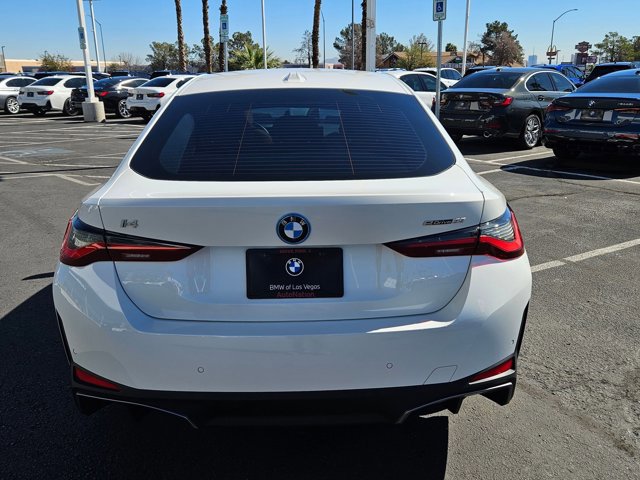 Used 2023 BMW i4 eDrive35 w/ Premium Package image 7