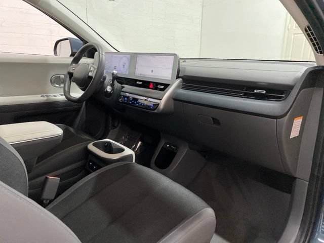 Used 2024 Hyundai Ioniq 5 SEL RWD image 78