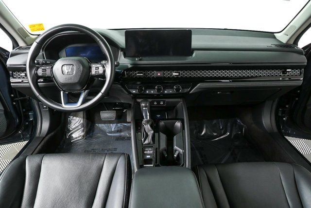 Used 2024 Honda Accord Touring image 18