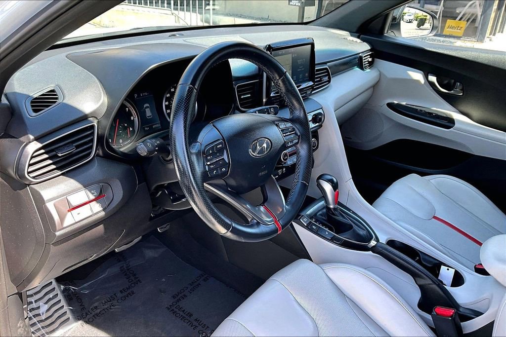 Used 2020 Hyundai Veloster Turbo Ultimate FWD image 9