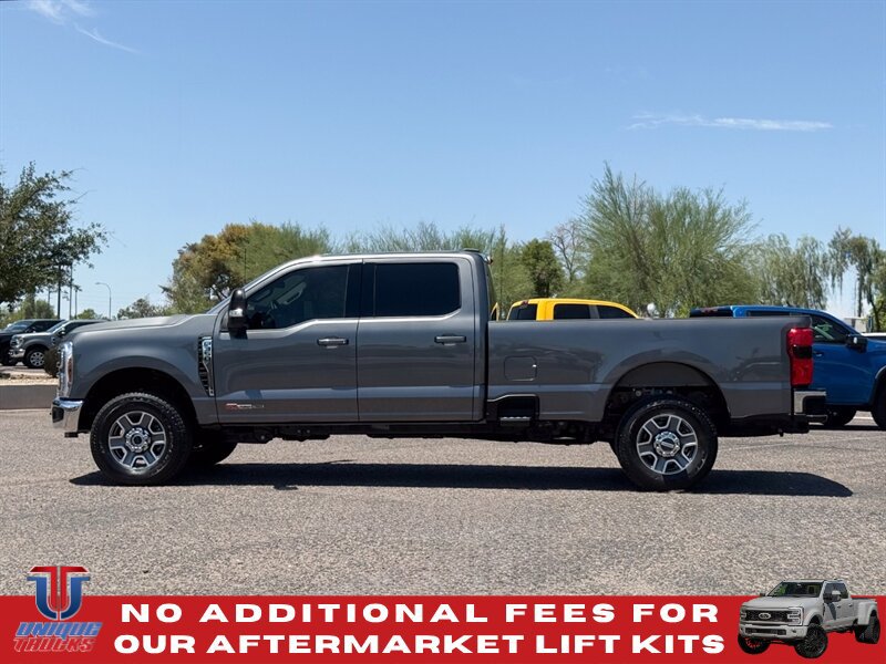 Used 2025 Ford F350 Lariat w/ FX4 Off-Road Package AWD/4WD image 10