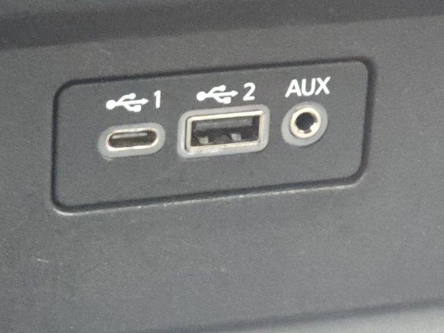 Used 2024 Nissan Altima 2.5 SV image 4