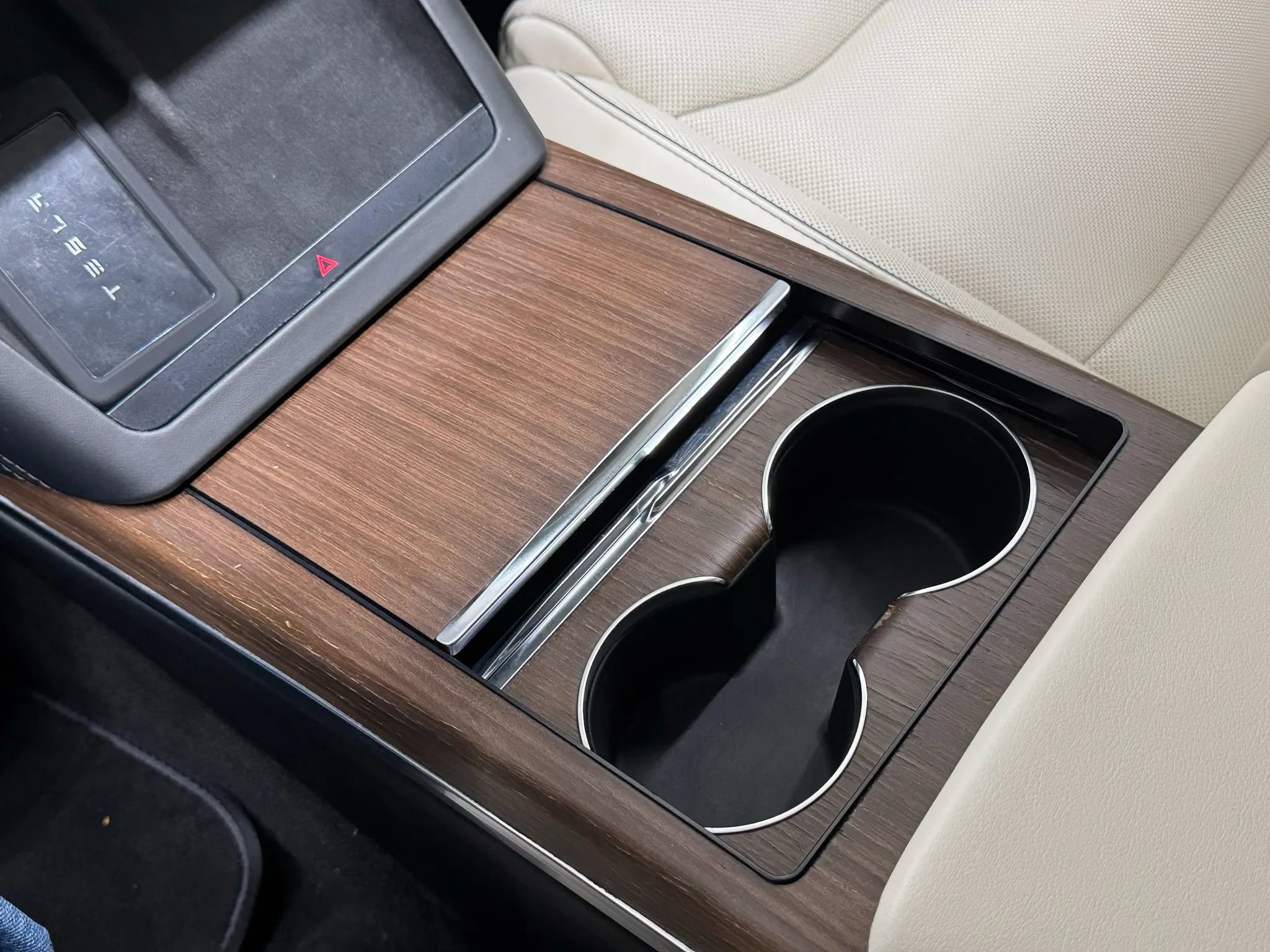 Used 2021 Tesla Model S Plaid image 22