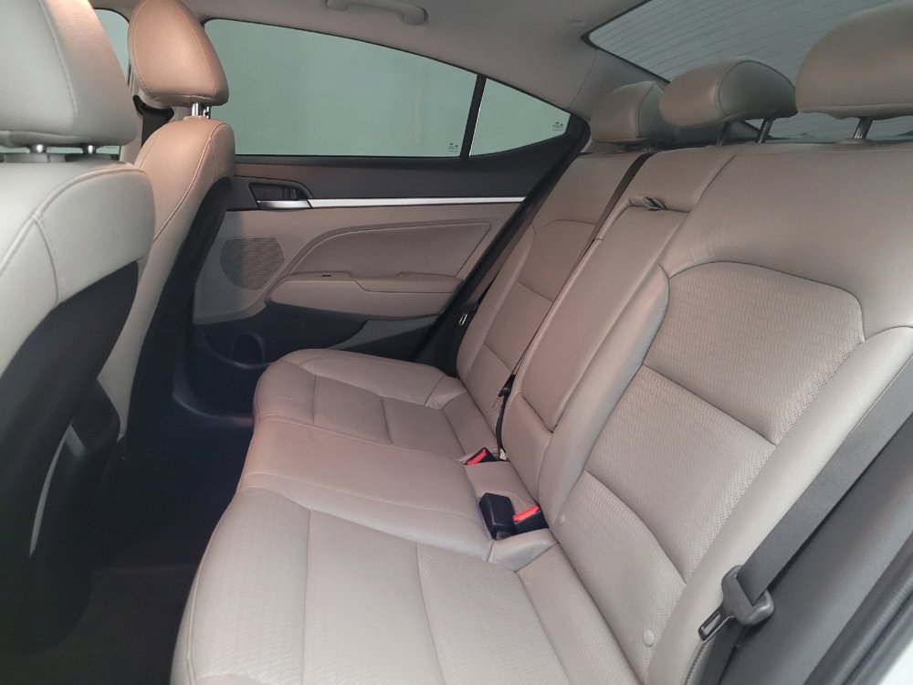 Used 2019 Hyundai Elantra Limited w/ Ultimate Package 02 FWD image 18