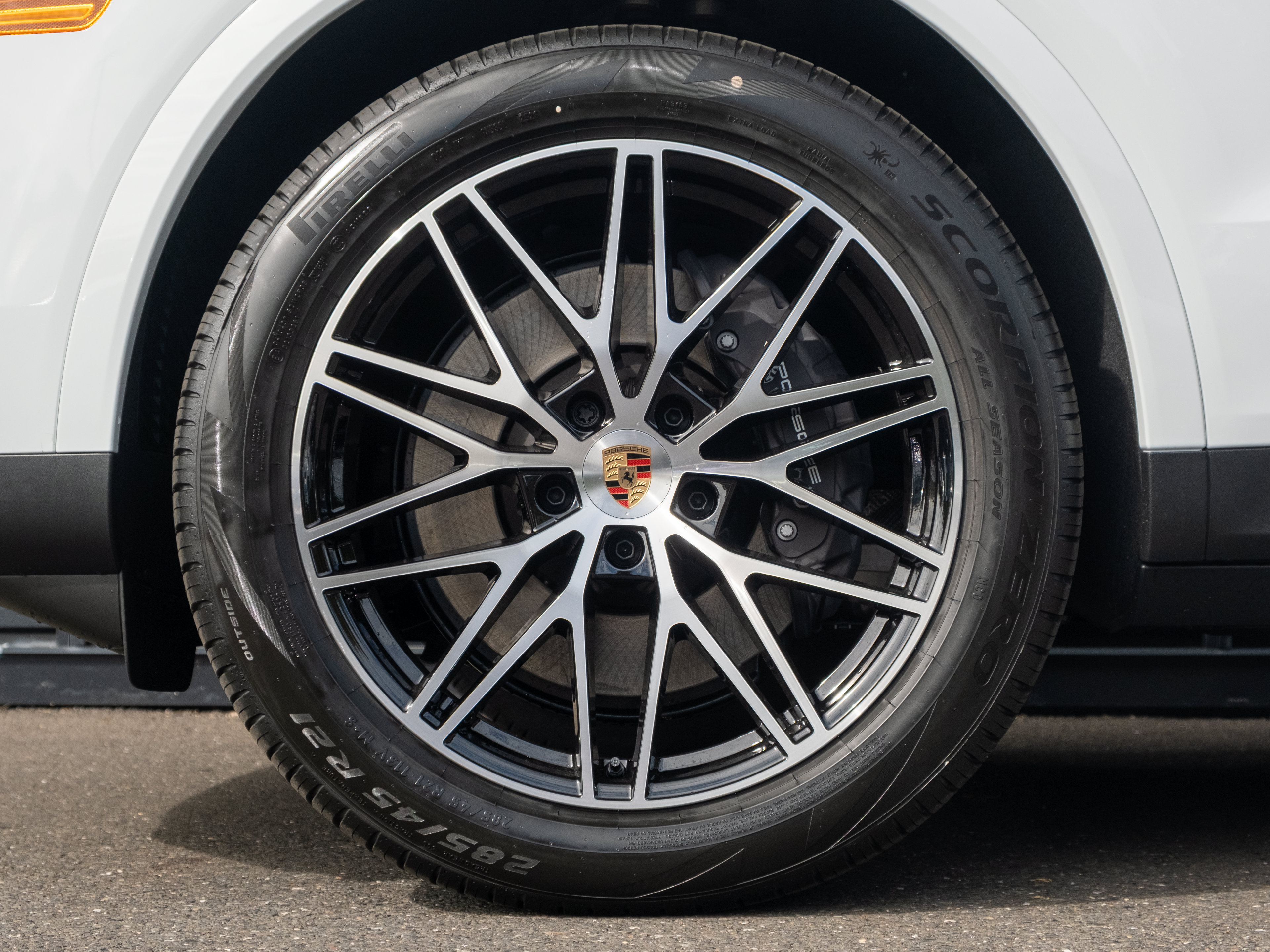 New 2026 Porsche Cayenne AWD/4WD image 12