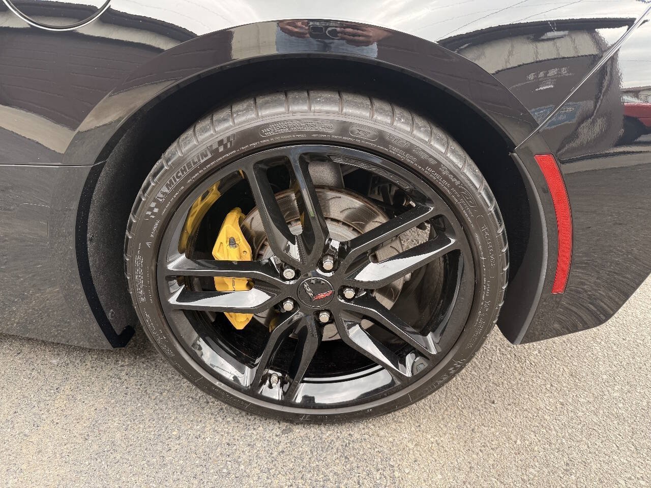 Used 2017 Chevrolet Corvette Stingray Coupe RWD image 95