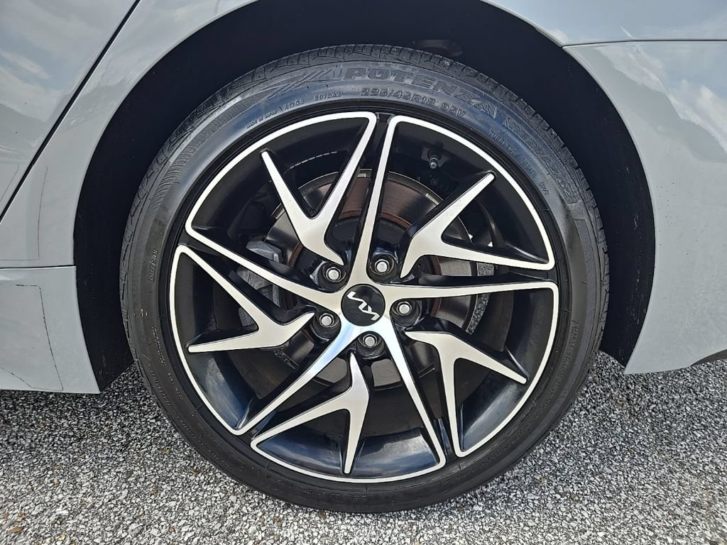 Used 2023 Kia Stinger GT-Line RWD image 26