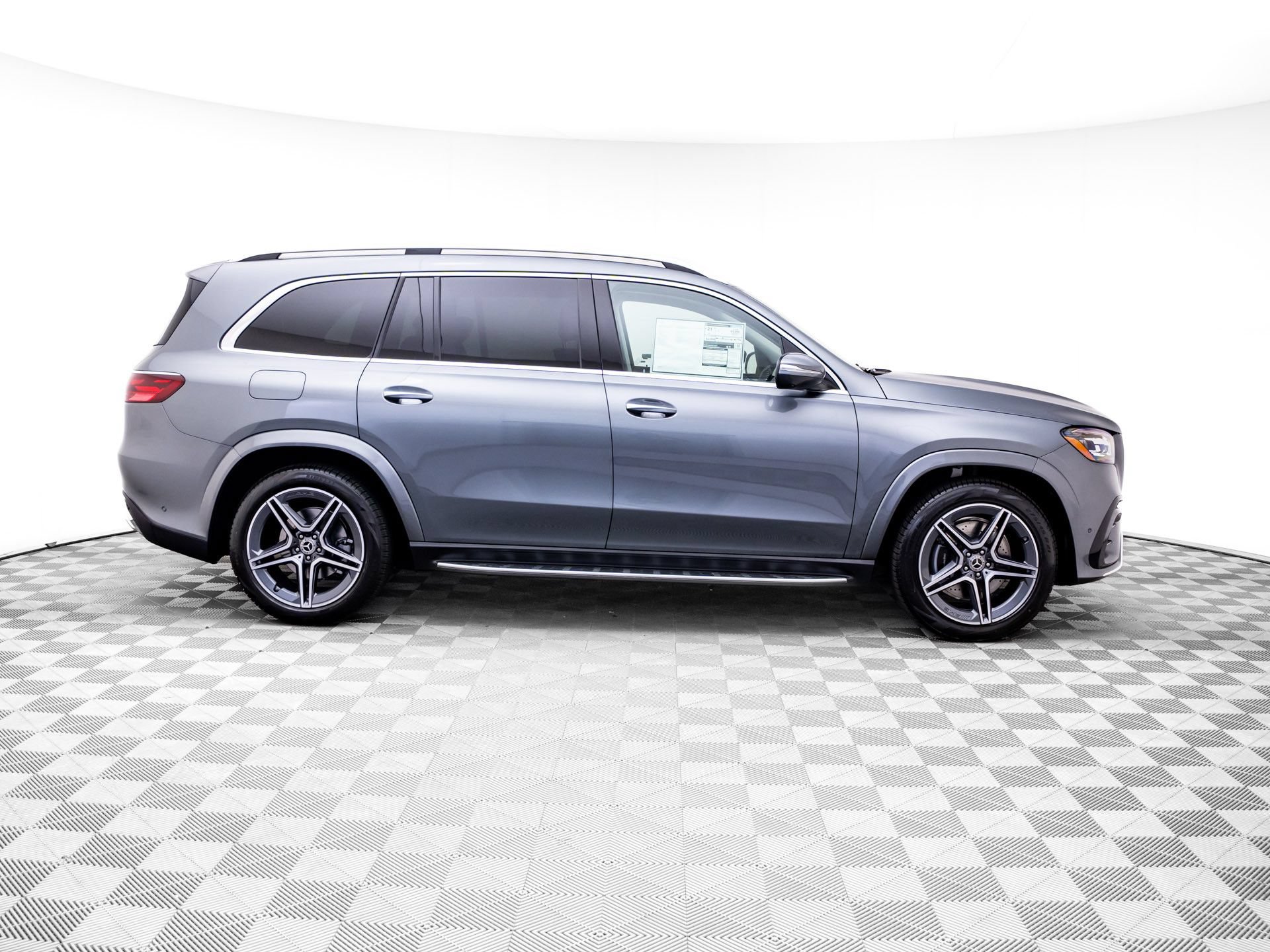 New 2026 Mercedes-Benz GLS 450 4MATIC image 6