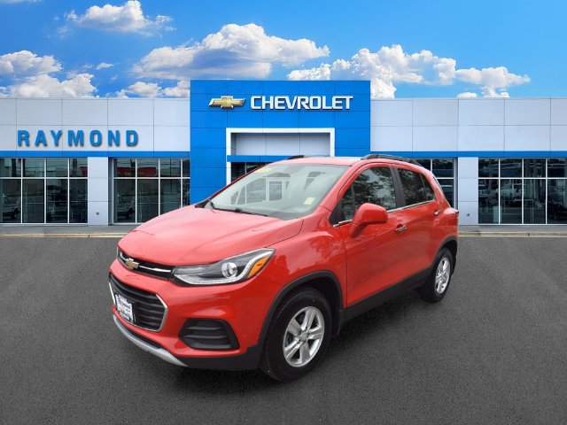 Certified 2018 Chevrolet Trax LT w/ Sun & Sound Package AWD/4WD image 8