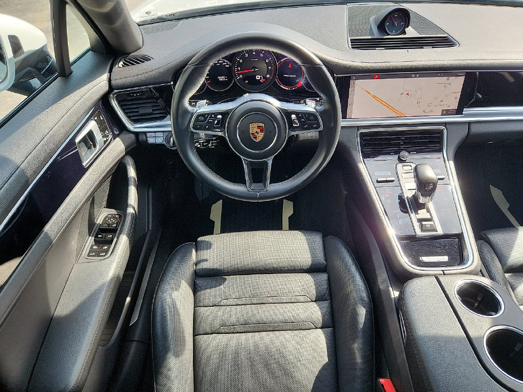 Used 2019 Porsche Panamera 4 AWD/4WD image 11