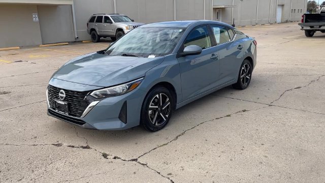 Used 2024 Nissan Sentra SV FWD image 4