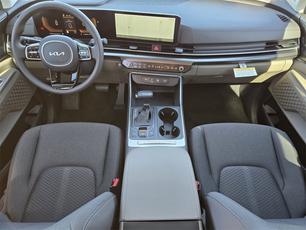 New 2026 Kia Carnival LX image 30